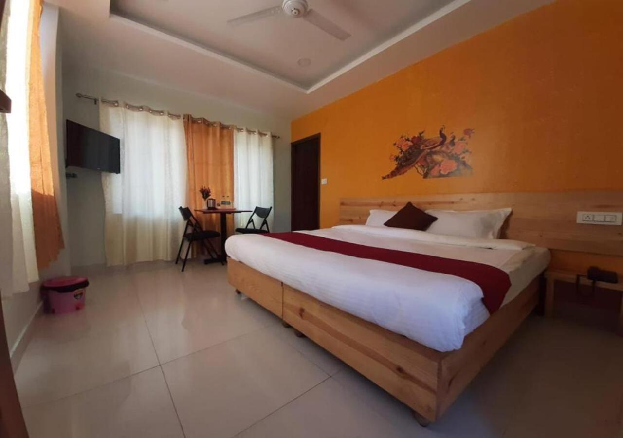 Hotel Yoga Retreat By Queens Valley Ришикеш Экстерьер фото